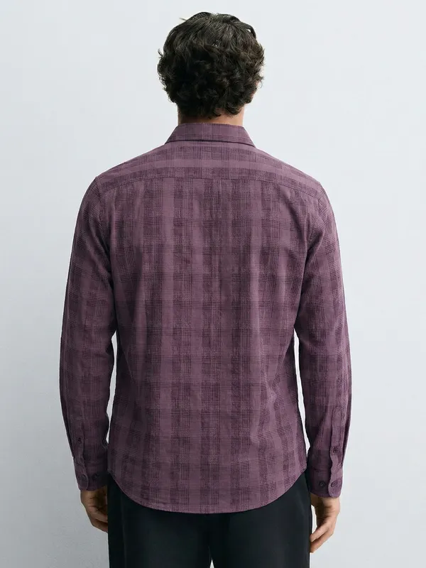 Highlander Men Purple Self Design Slim Fit Casual Shirt