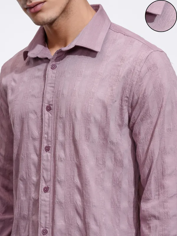 Highlander Men Mauve Self Design Slim Fit Casual Shirt