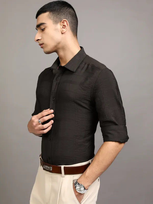 Highlander Men Brown Self Design Slim Fit Casual Shirt