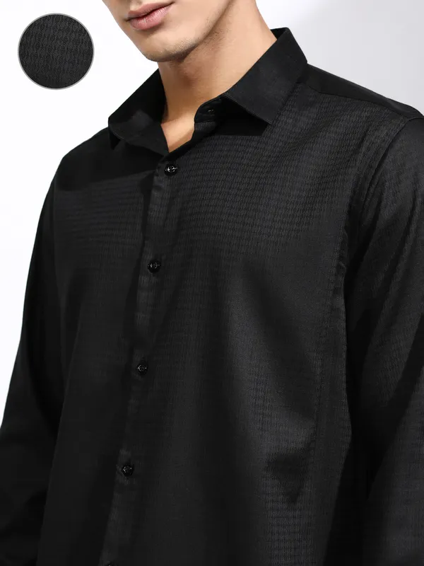 Highlander Men Black Self Design Slim Fit Casual Shirt