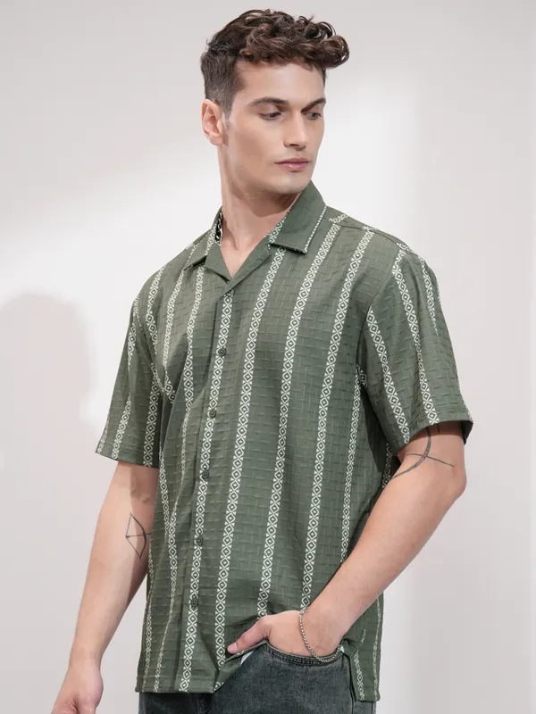 Highlander Men Olive Self Design Relaxed Fit Casual Shirt