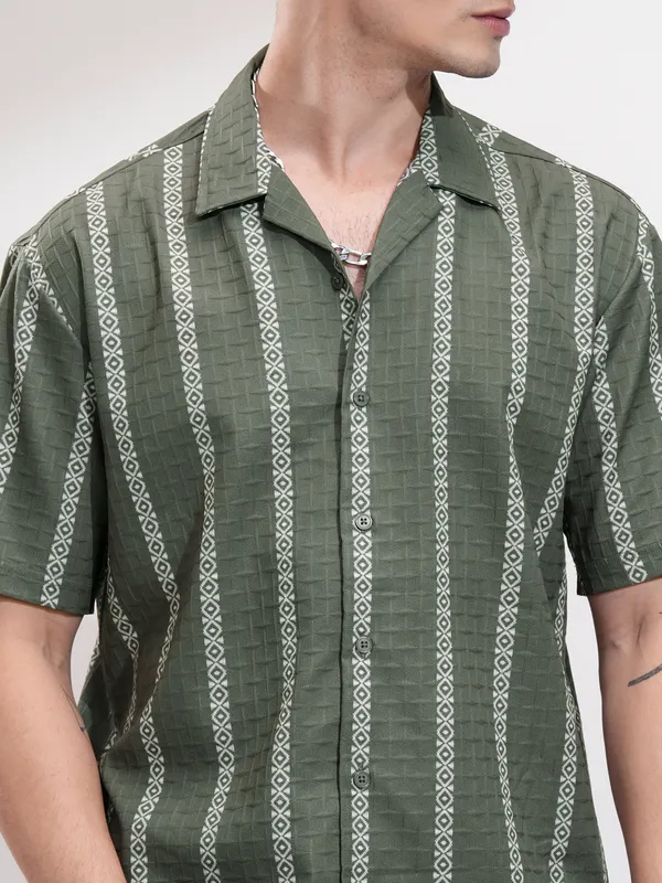 Highlander Men Olive Self Design Relaxed Fit Casual Shirt