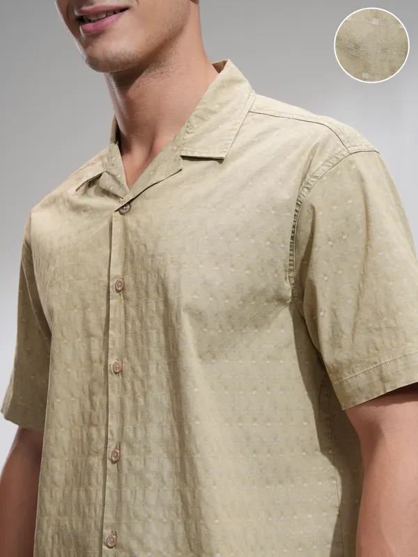 Highlander Men Khaki Textured Relaxed Fit Casual Shirt