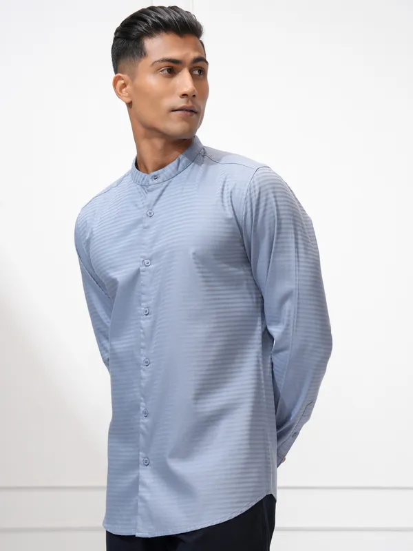 Highlander Men Blue Self Design Regular Fit Casual Shirt