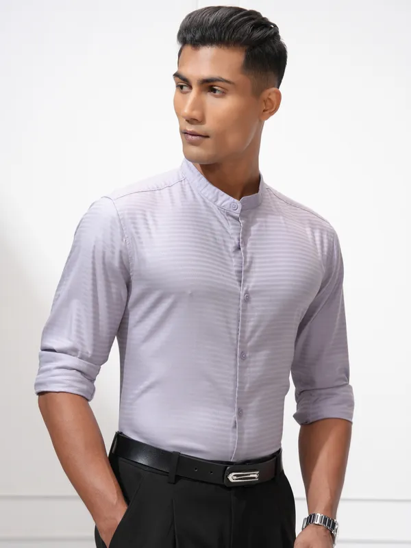 Highlander Men Mauve Self Design Regular Fit Casual Shirt