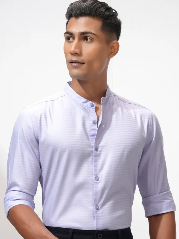 Highlander Men Lavender Self Design Regular Fit Casual Shirt