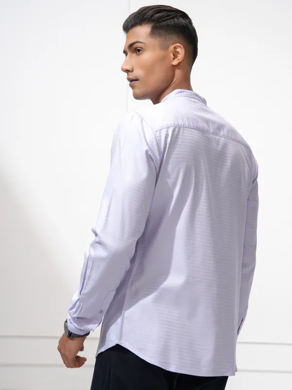 Highlander Men Lavender Self Design Regular Fit Casual Shirt