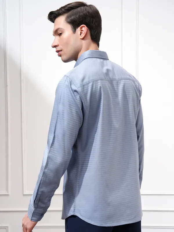 Highlander Men Blue Self Design Regular Fit Casual Shirt