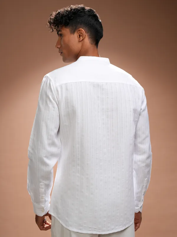 Highlander Men White Striped Relaxed Fit Casual Shirt