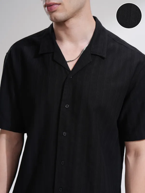 Highlander Men Black Self Design Relaxed Fit Casual Shirt