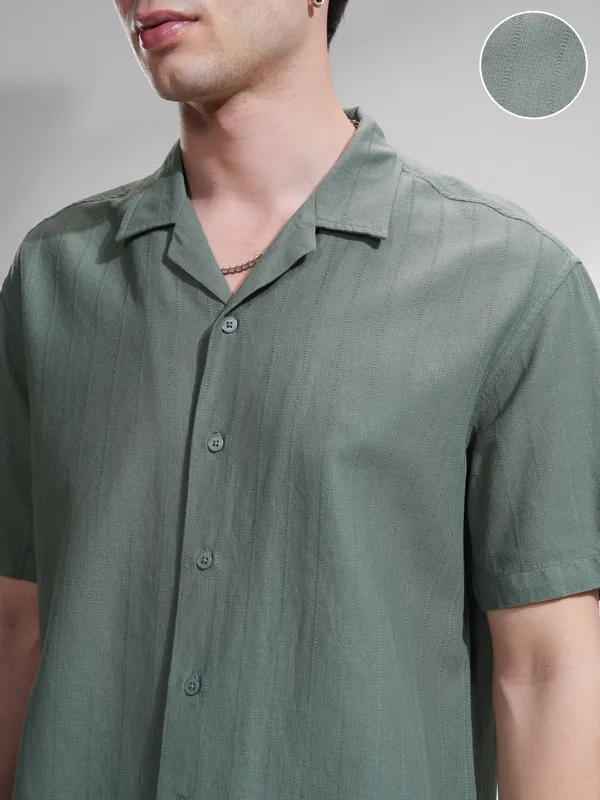 Highlander Men Green Self Design Relaxed Fit Casual Shirt