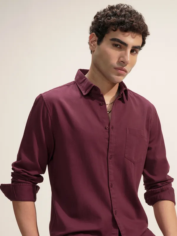 Highlander Men Maroon Self Design Regular Fit Casual Shirt
