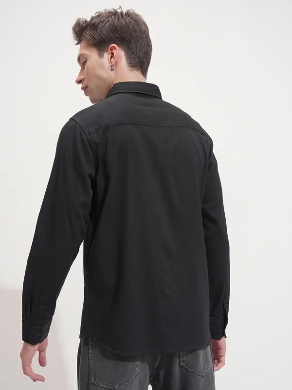 Highlander Men Black Self Design Regular Fit Casual Shirt