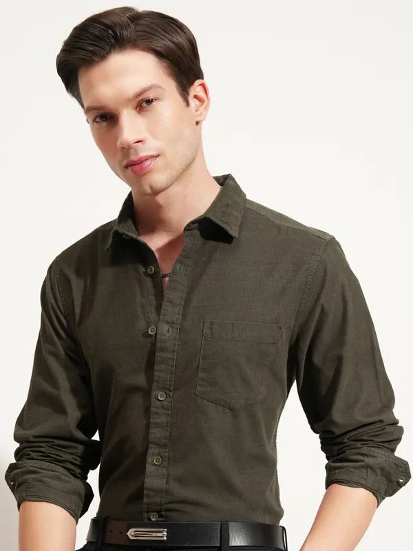 Highlander Men Olive Self Design Regular Fit Casual Shirt