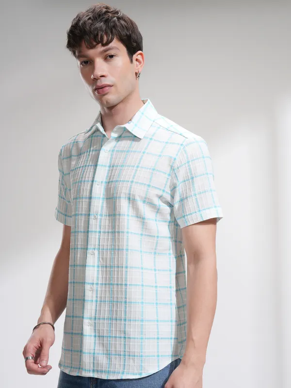 Highlander Men White Checked Regular Fit Casual Shirt