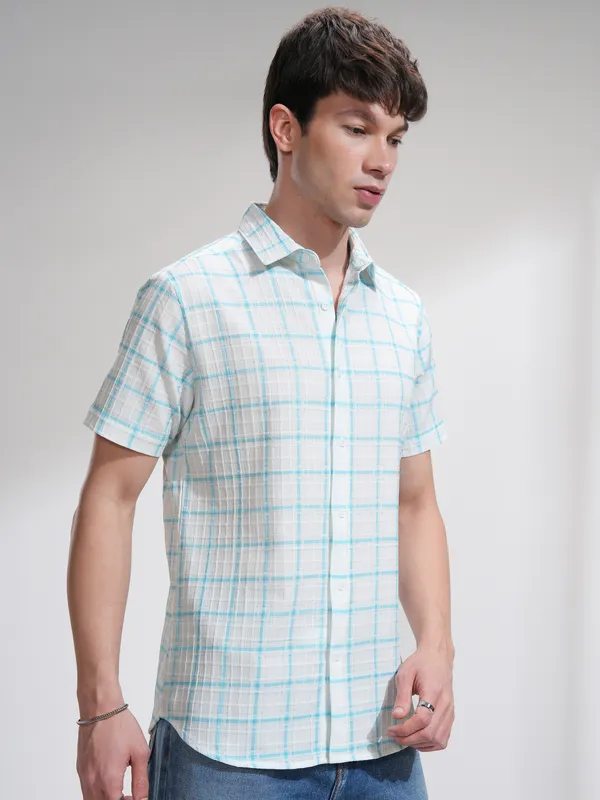 Highlander Men White Checked Regular Fit Casual Shirt