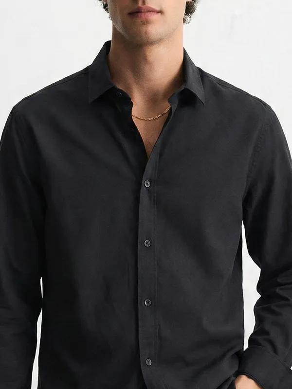 Highlander Men Black Self Design Slim Fit Casual Shirt