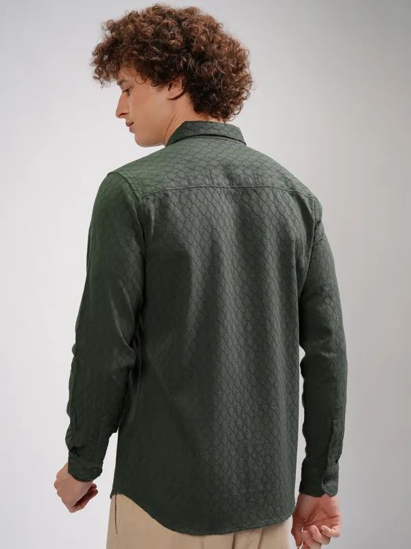 Highlander Men Green Self Design Regular Fit Casual Shirt