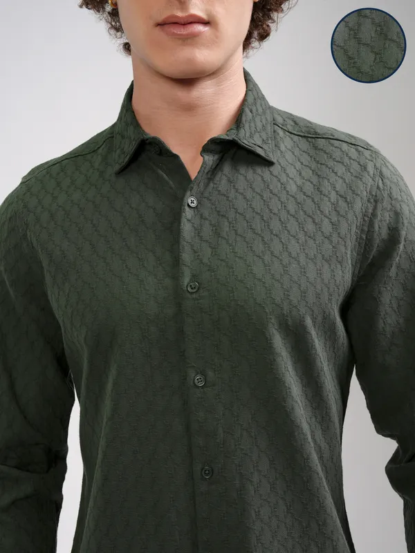 Highlander Men Green Self Design Regular Fit Casual Shirt