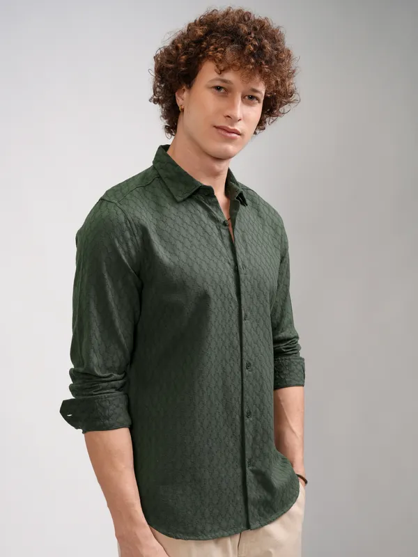 Highlander Men Green Self Design Regular Fit Casual Shirt