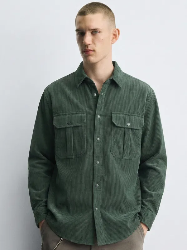 Highlander Men Green Self Design Oversized Fit Casual Shirt