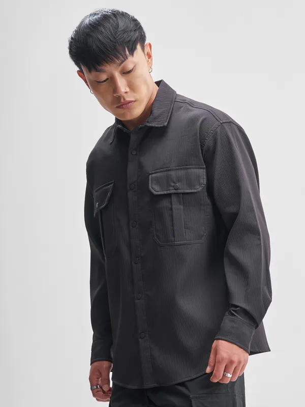 Highlander Men Black Self Design Oversized Fit Casual Shirt