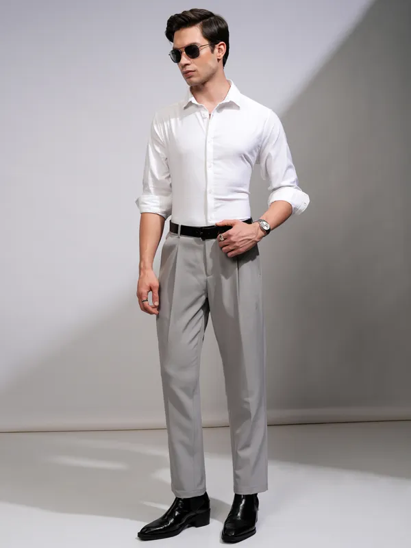 Highlander Men White Striped Slim Fit Casual Shirt