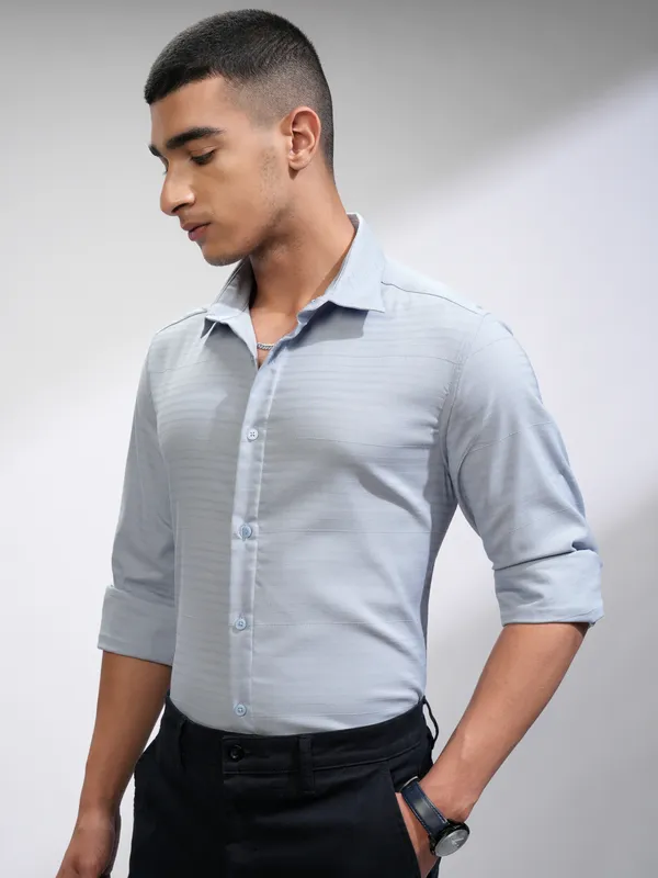 Highlander Men Blue Striped Slim Fit Casual Shirt