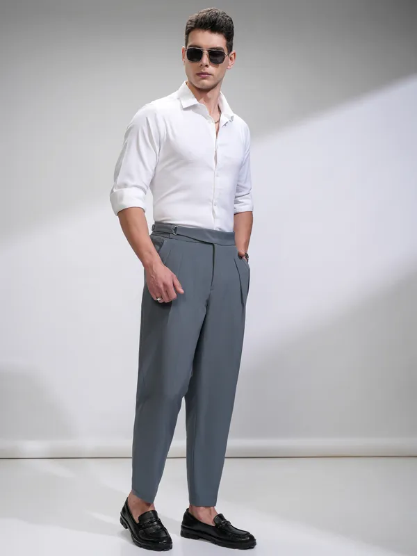 Highlander Men White Self Design Slim Fit Casual Shirt