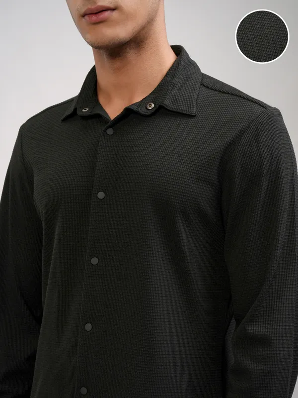 Highlander Men Black Self Design Slim Fit Casual Shirt