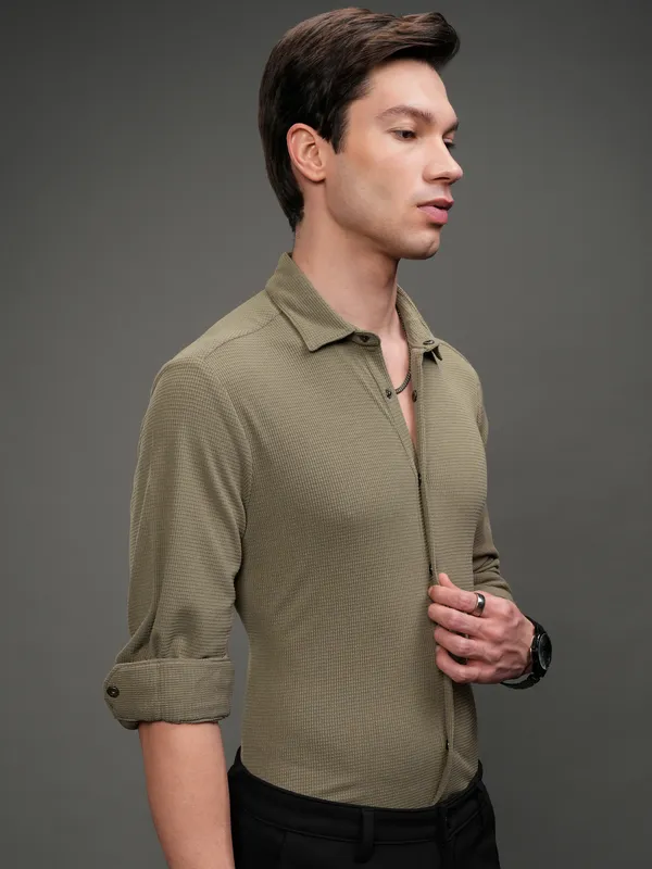 Highlander Men Khaki Self Design Slim Fit Casual Shirt
