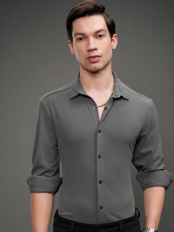 Highlander Men Grey Self Design Slim Fit Casual Shirt