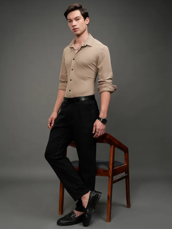 Highlander Men Beige Self Design Slim Fit Casual Shirt