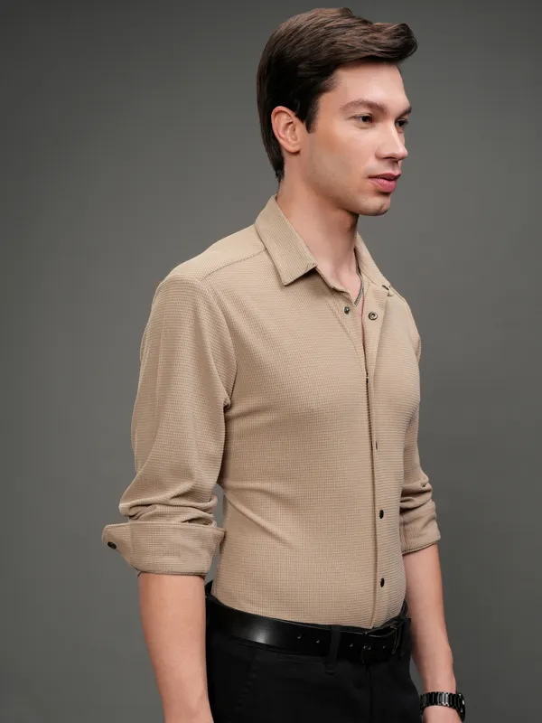 Highlander Men Beige Self Design Slim Fit Casual Shirt