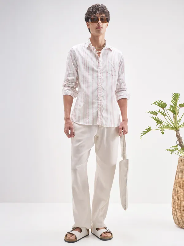 Highlander Men White Striped Regular Fit Casual Shirt