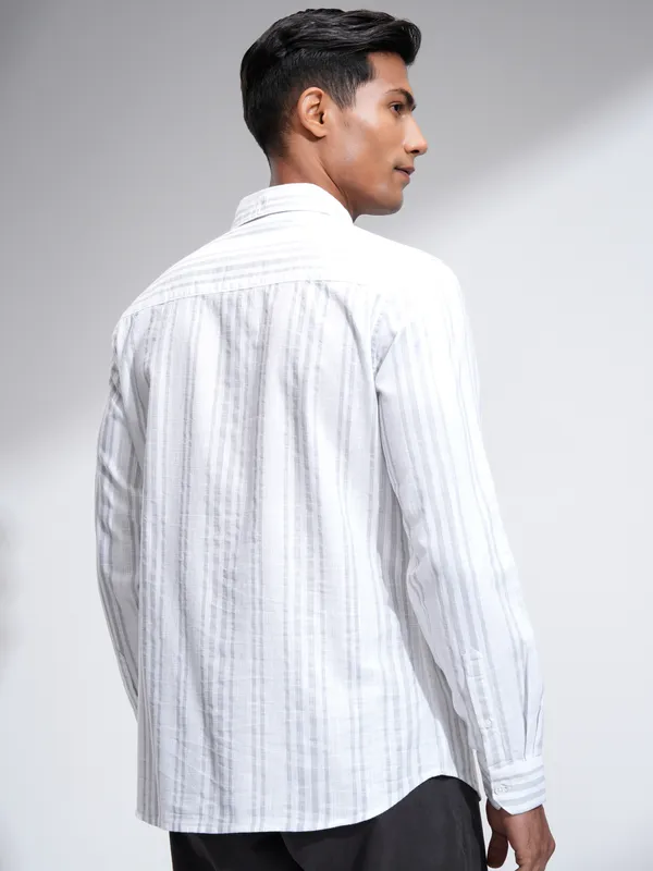Highlander Men White Striped Slim Fit Casual Shirt