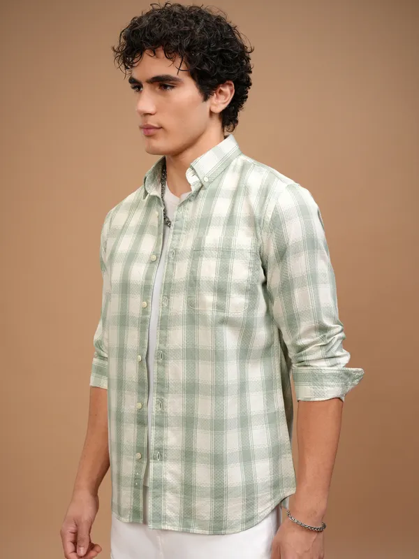Highlander Men Olive Checked Slim Fit Casual Shirt