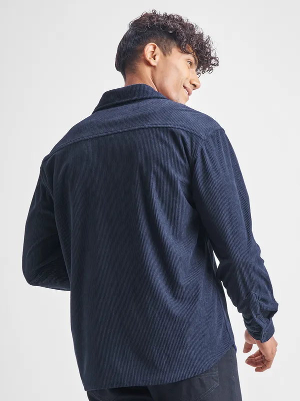 Highlander Men Navy Blue Self Design Relaxed Fit Casual Shirt