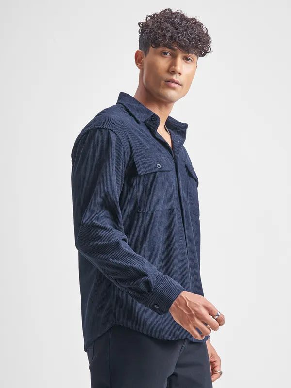 Highlander Men Navy Blue Self Design Relaxed Fit Casual Shirt