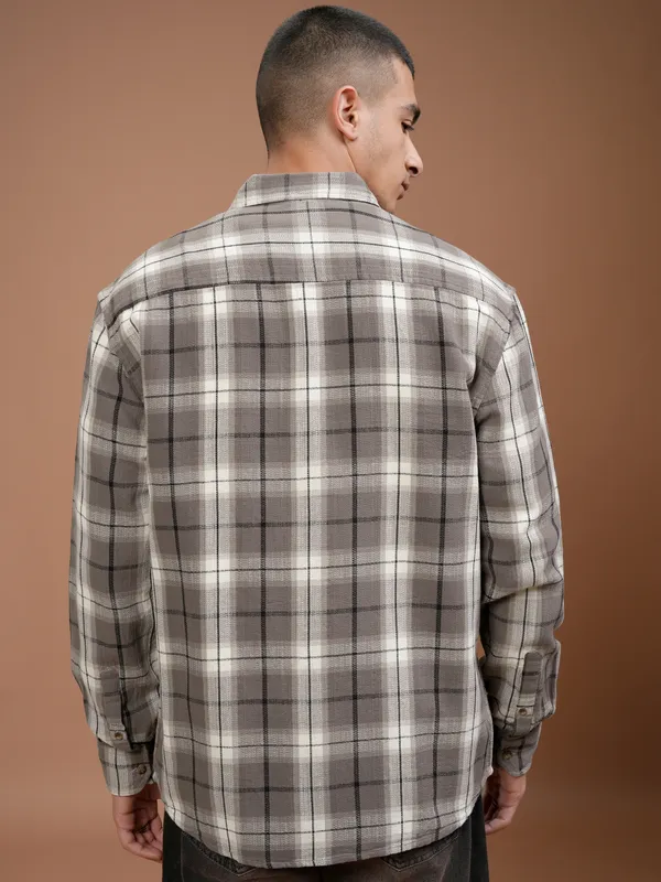 Highlander Men Tan Checked Relaxed Fit Casual Shirt