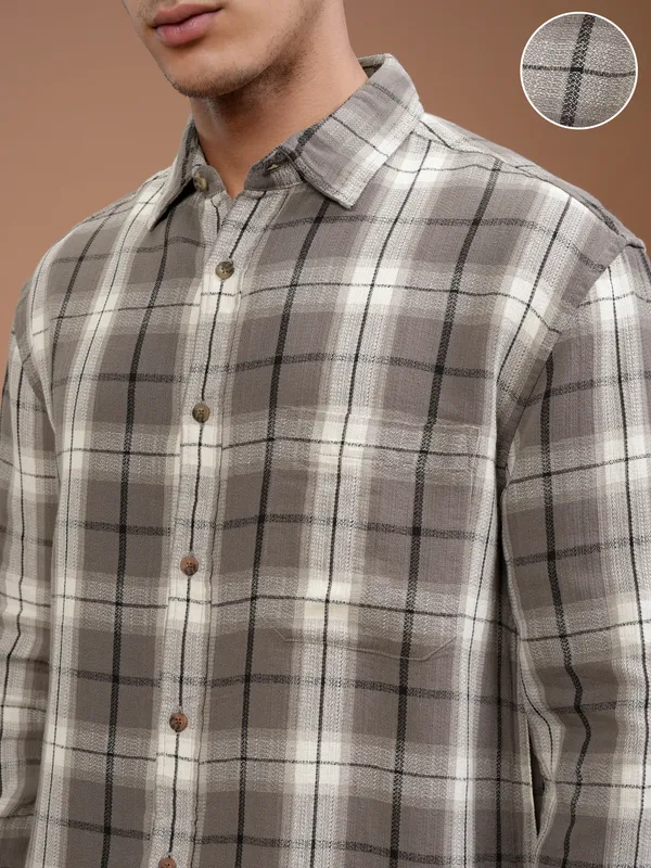 Highlander Men Tan Checked Relaxed Fit Casual Shirt