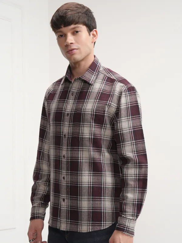 Highlander Men Maroon Checked Relaxed Fit Casual Shirt