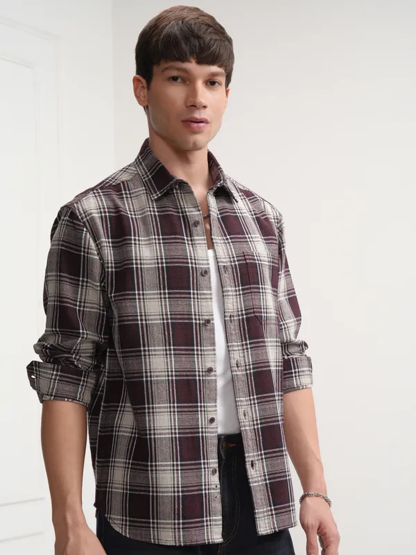 Highlander Men Maroon Checked Relaxed Fit Casual Shirt