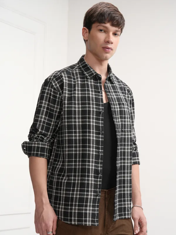Highlander Men Black Checked Relaxed Fit Casual Shirt