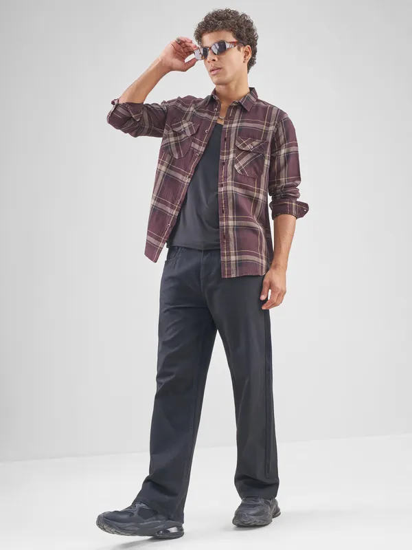 Highlander Men Maroon Checked Slim Fit Casual Shirt