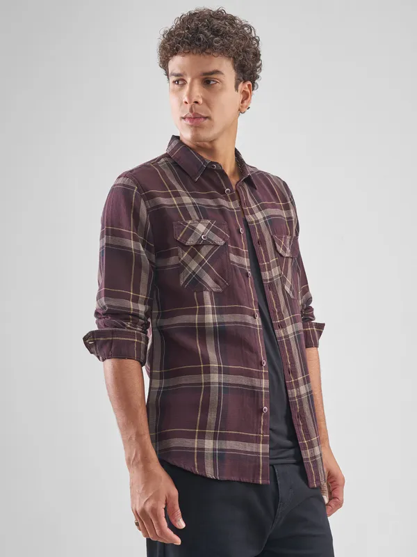 Highlander Men Maroon Checked Slim Fit Casual Shirt
