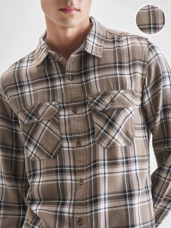 Highlander Men Khaki Checked Slim Fit Casual Shirt