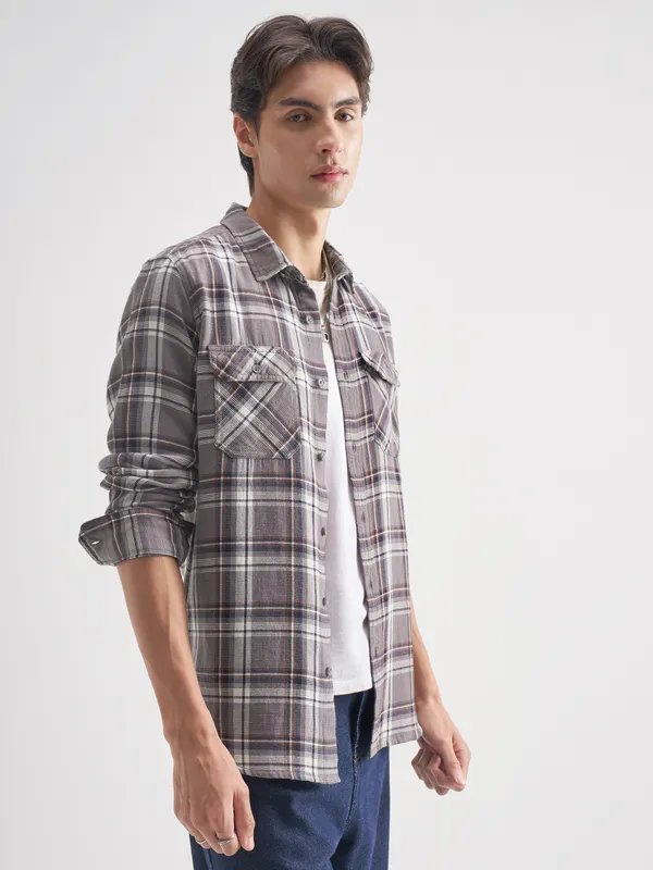 Highlander Men Grey Checked Relaxed Fit Casual Shirt