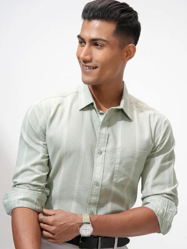 Highlander Men Green Striped Slim Fit Casual Shirt
