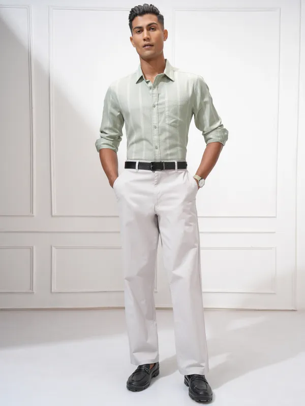 Highlander Men Green Striped Slim Fit Casual Shirt